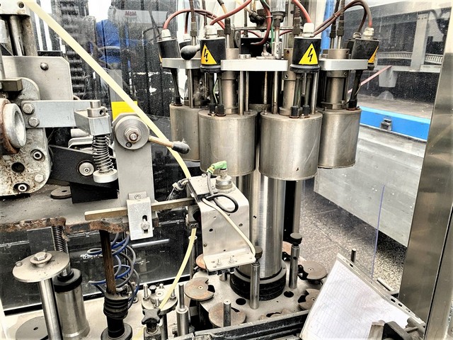 Capsulatrice Robino&Galandrino Superbloc F 8 Usata 2