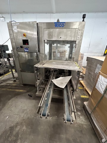 Used Case Erector RICO 200 2