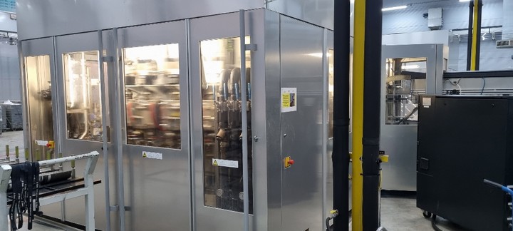 Linea di imbottigliamento Asettica 40.000 bph Usata 6