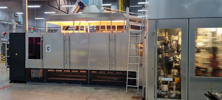 Linea di imbottigliamento Asettica 40.000 bph Usata 7