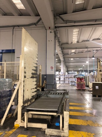 Linea di imbottigliamento Asettica PET 18.000 bph Usata 13