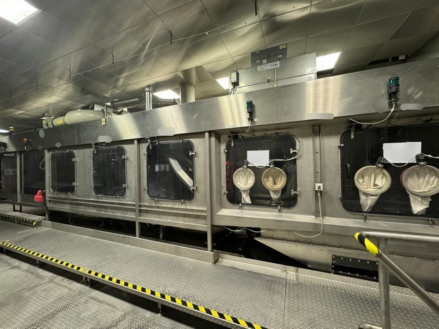 Used Complete Aseptic Bottling Line PET 36.000 bph 21