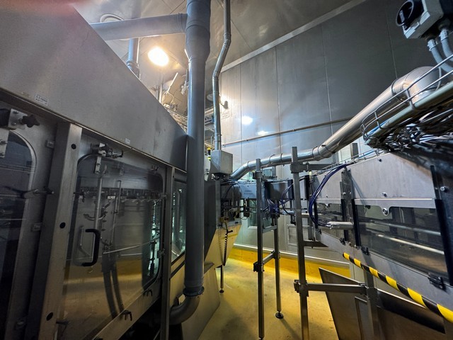 Used Complete Aseptic Bottling Line PET 36.000 bph 4