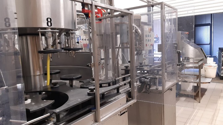 Used Complete Bottling Line 5 LT 2