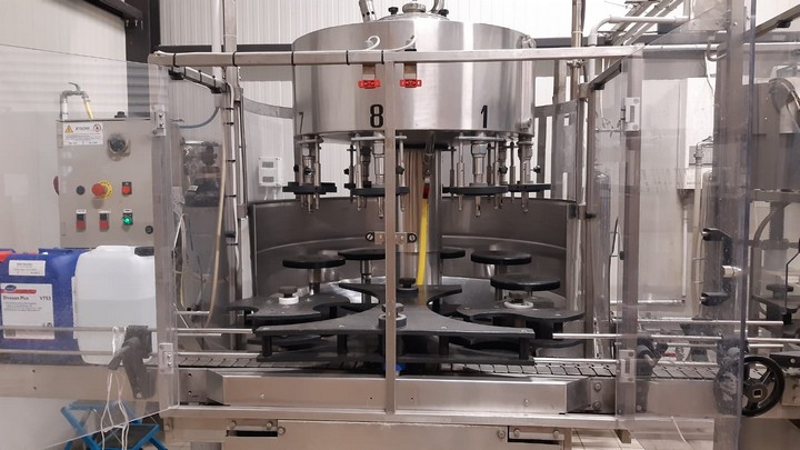 Used Complete Bottling Line 5 LT 6