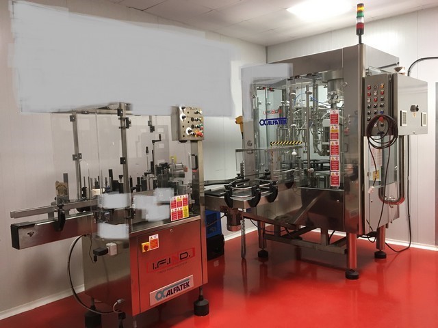 Linea di imbottigliamento per Birra Alfatek Usata 4