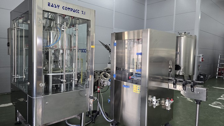 Used Complete Bottling Line Alfatek for Oil