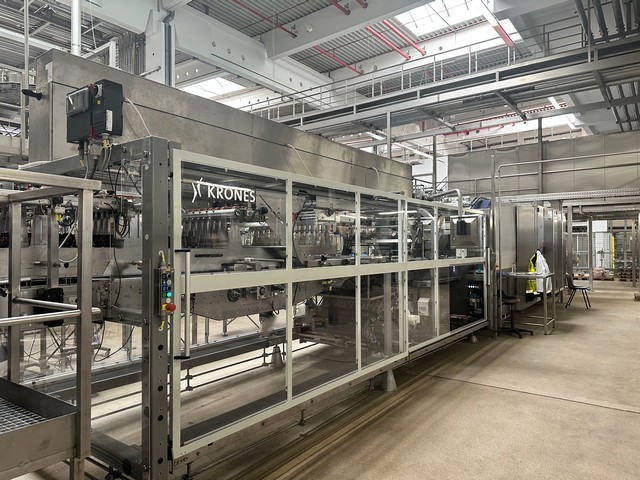 Used Complete Bottling Line Aspetic 25.000 bph 15