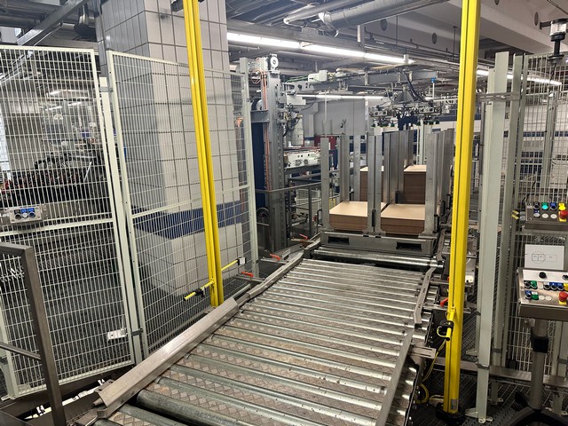 Used Complete Bottling Line Aspetic 25.000 bph 18