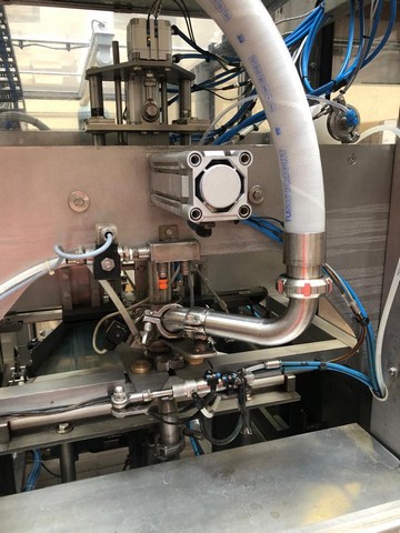 Linea di imbottigliamento Bag in Box usata 23