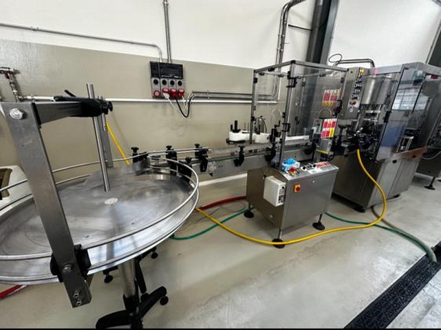Linea di imbottigliamento per Birra 1.700 bph Usata 6