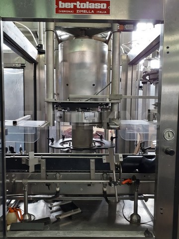 Used Complete Bottling Line Bertolaso still wine 16