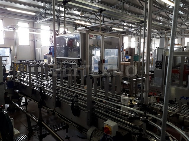 Used Complete Bottling Line Bertolaso still wine 2