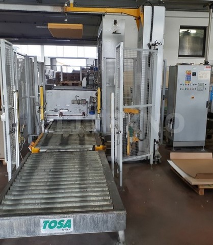 Used Complete Bottling Line Bertolaso still wine 4