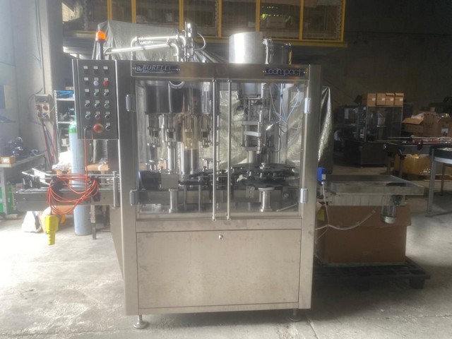 Linea di imbottigliamento per Birra Borelli Usata 2