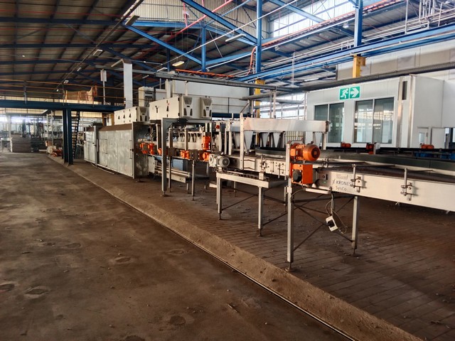 Used Complete Bottling Line CSD Krones 21