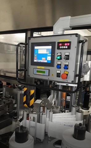 Used Complete Bottling Line Irundin still wine 16