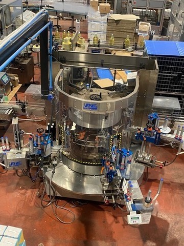 Linea di imbottigliamento Clifom Isobarica Usata 4