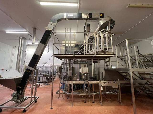 Linea di imbottigliamento per Succhi 9.000 bph Usata 22