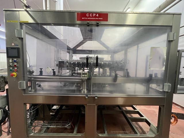Linea di imbottigliamento per Succhi 9.000 bph Usata 5