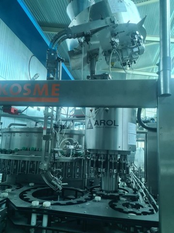 Linea di imbottigliamento Kosme 9.000 bph Usata 7