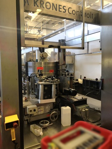 Linea di imbottigliamento PET 12.000 bph Usata 16