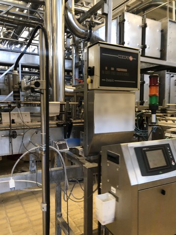 Linea di imbottigliamento PET 12.000 bph Usata 17