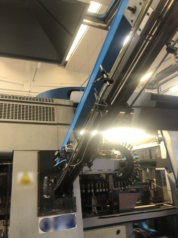 Linea di imbottigliamento PET 12.000 bph Usata 6