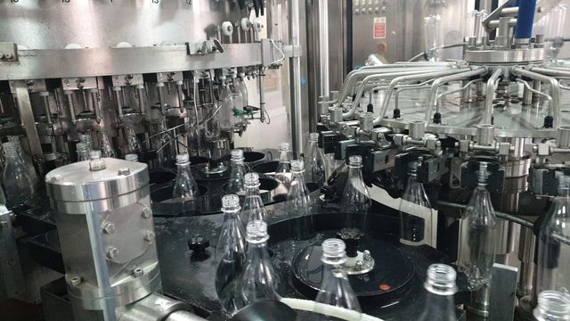 Used Complete Bottling Line PET 4.000 bph 3