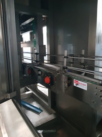 Linea di imbottigliamento Siapi PET Usata 10