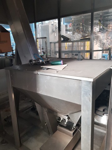Linea di imbottigliamento Siapi PET Usata 20