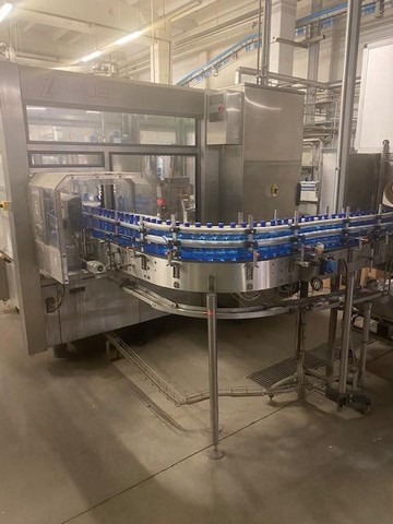 Linea di imbottigliamento PET Berchi Usata 13