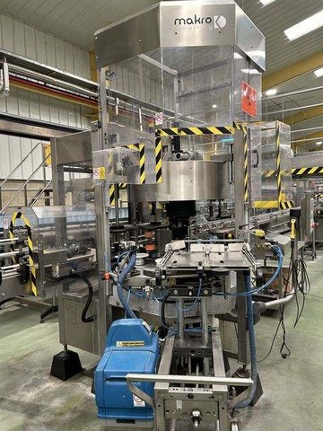 Linea di imbottigliamento Sidel 4.200 bph Usata 3