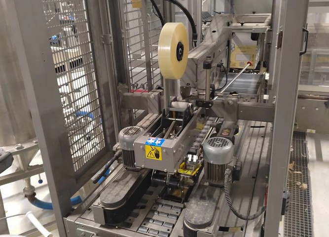 Used Complete Bottling Line Framax for Beer 11