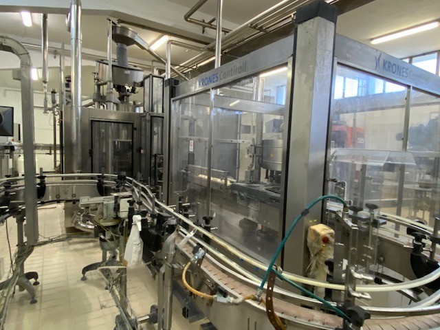 Linea di imbottigliamento per Latte Kosme Usata 22