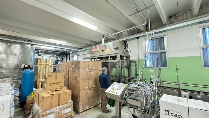 Used Complete Filling Line Kegs Polikeg Comac 2