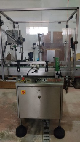 Linea di imbottigliamento Vino Fermo 2.000 bph Usata 8