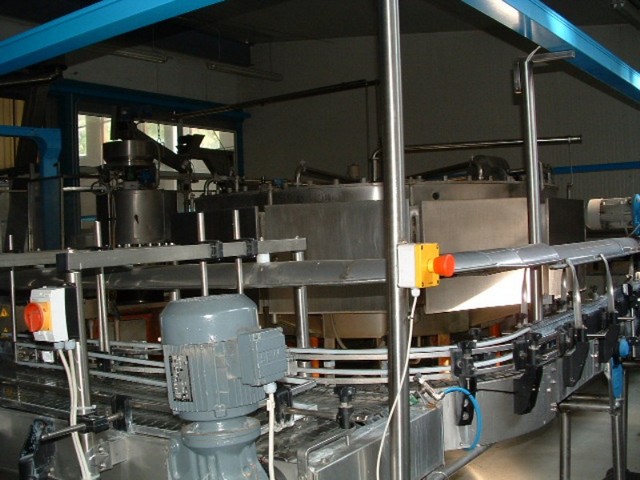 Used Complete Glass Bottling Line 20.000 bph 16