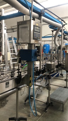 Used Complete Isobaric Bottling Line Pet & Glass bottles 8