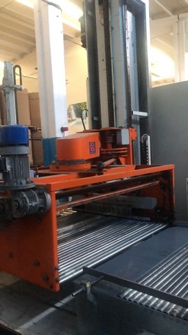 Used Complete Isobaric Bottling Line Pet & Glass bottles 9