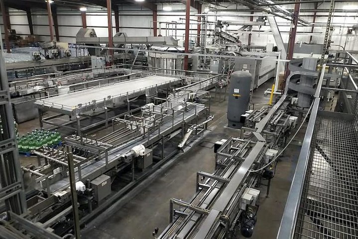 Linea di imbottigliamento PET 46.000 bph Usata 8