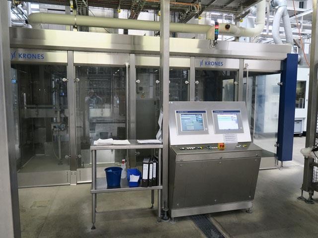 Linea di imbottigliamento Krones PET 24.000 bph Usata 20