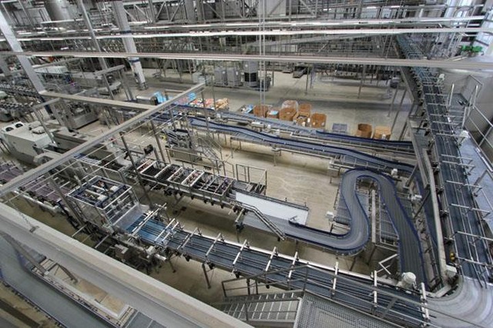 Linea di imbottigliamento Krones PET 24.000 bph Usata 5