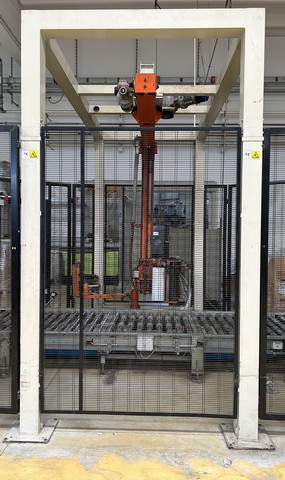 Linea di imbottigliamento Sipa PET 12.000 bph Usata 11