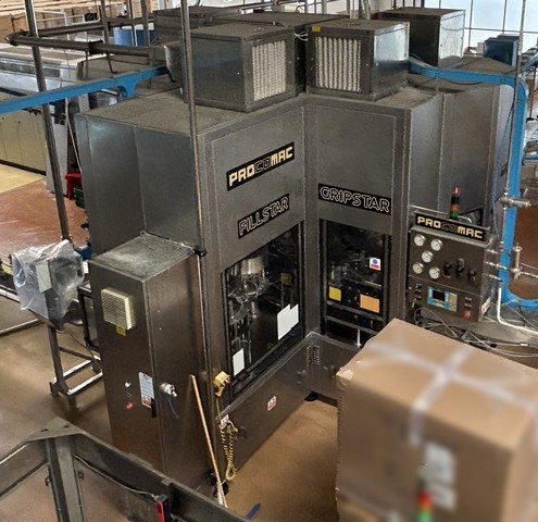 Linea di imbottigliamento Sipa PET 12.000 bph Usata 22