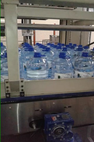 Used Complete PET Bottling Line 13