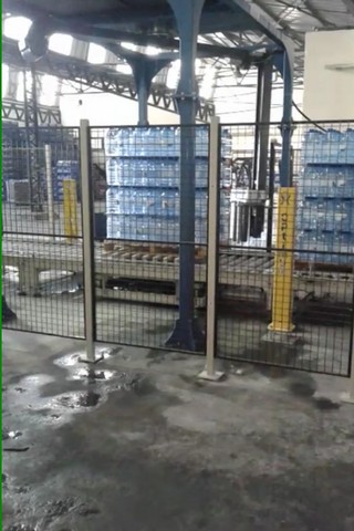 Used Complete PET Bottling Line 16