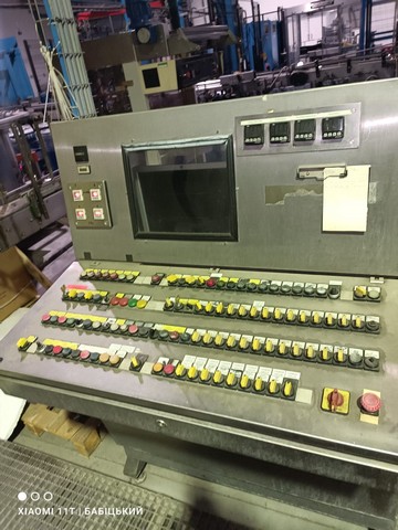 Linea di imbottigliamento PET Krones 12.000 bph Usata 6