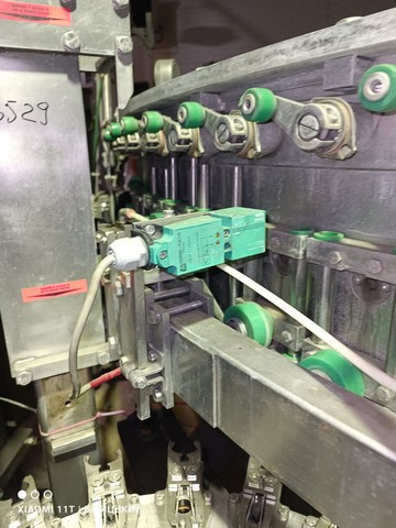 Linea di imbottigliamento PET Krones 12.000 bph Usata 23