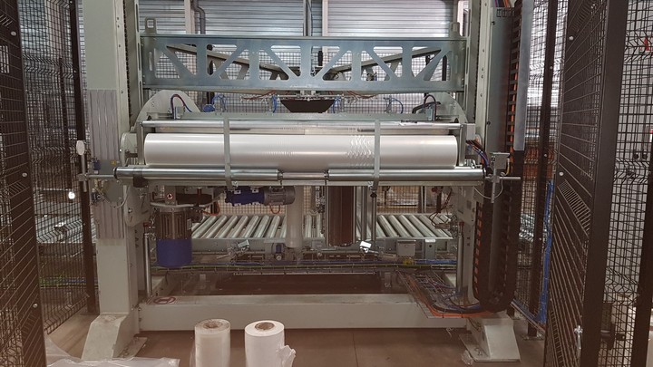 Linea di imbottigliamento PET CSD 18.000 bph usata 16